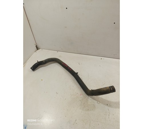 Патрубок системы охлаждения