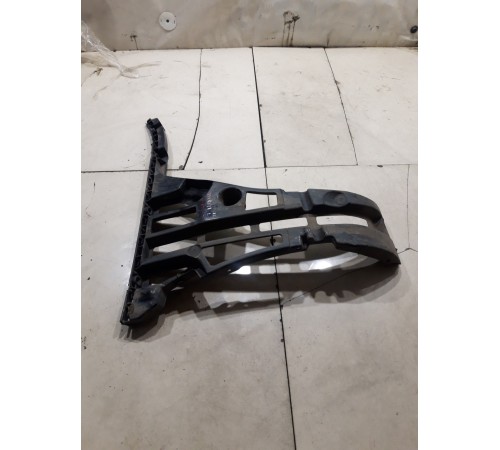 Кронштейн(крепление) заднего бампера левый