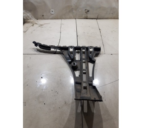 Кронштейн(крепление) заднего бампера левый