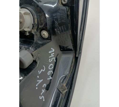 Фонарь задний левый наружний