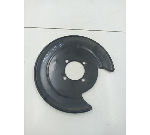 Пыльник тормозного диска задний правый