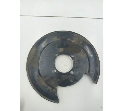 Пыльник тормозного диска задний правый