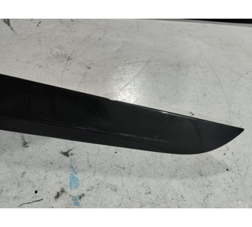 Молдинг кузова левый