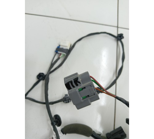 Электропроводка двери передняя правая