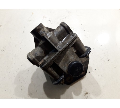 Клапан ускорительный