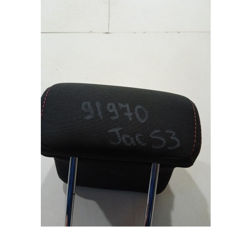 Подголовник (задний, центральный)