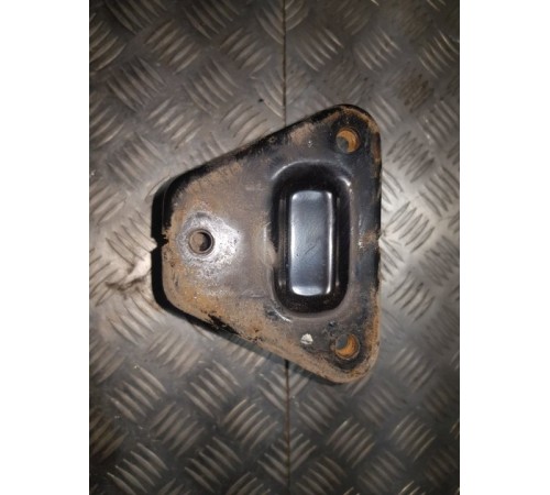 Кронштейн опоры двигателя