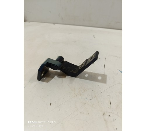 Петля двери задняя правая нижняя