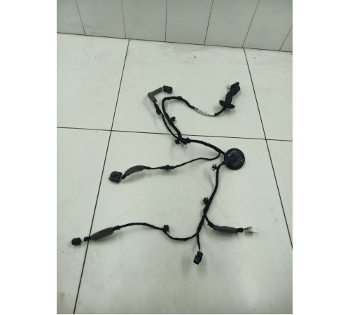 Электропроводка двери задняя левая