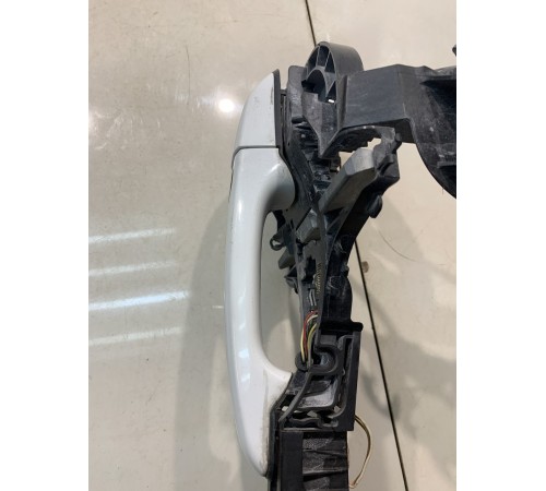 Ручка двери (задняя, левая, наружняя)