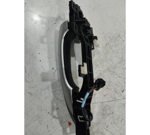 Ручка двери передняя левая наружная