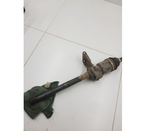 Привод полуось передний правый