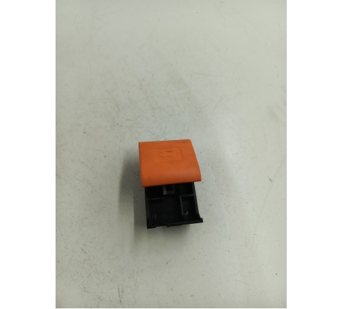 Ручка открывания капота