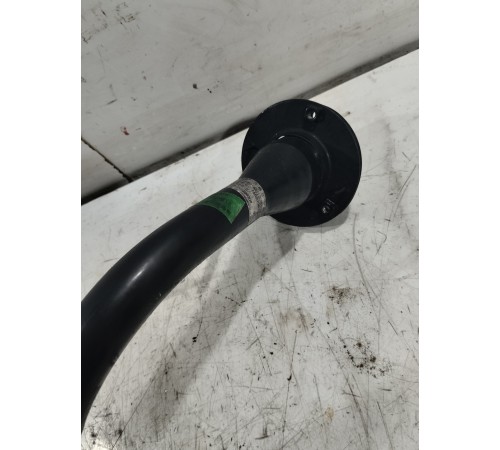 Горловина топливного бака