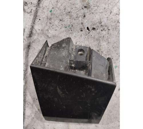 Крышка заглушка пластик салона