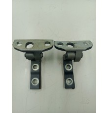 Комплект петель передней правой двери 2 шт.