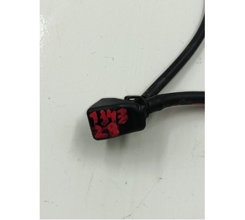 Форсунка омывателя лобового стекла правая