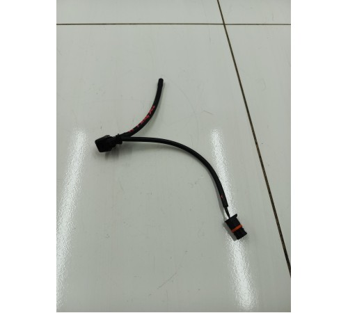 Форсунка омывателя лобового стекла правая