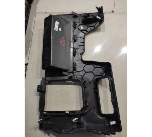 Накладка торпедо левая