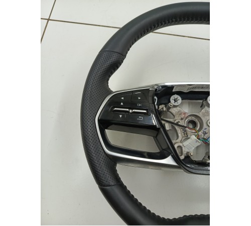 Рулевое колесо руль в сборе с многофункциональными кнопками