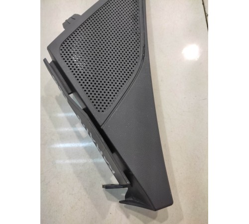 решетка динамика левая