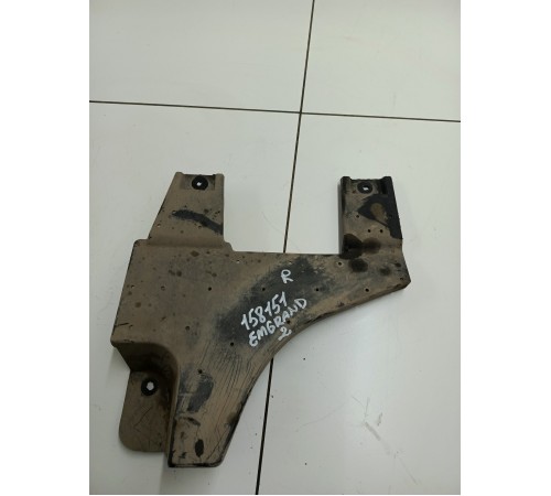 Пыльник двигателя правый