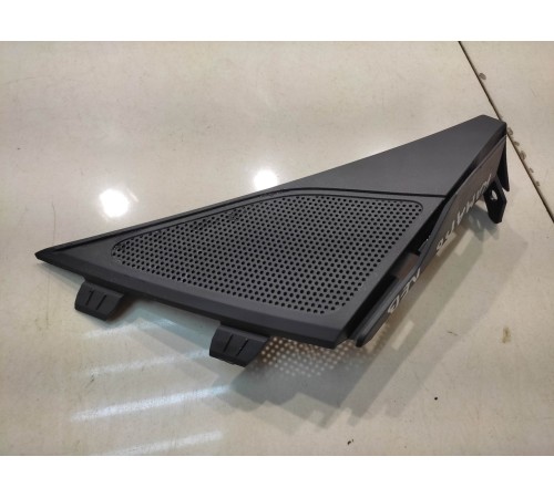 решетка динамика левая