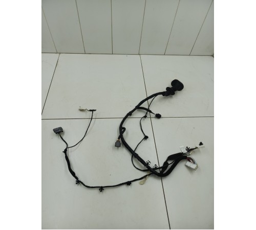 Электропроводка двери передняя левая