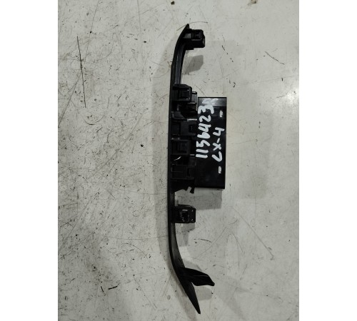 Кнопка стеклоподъёмника задняя правая