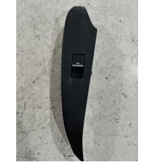 Кнопка стеклоподъёмника задняя правая