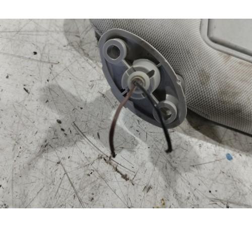 Козырек солнцезащитный правый