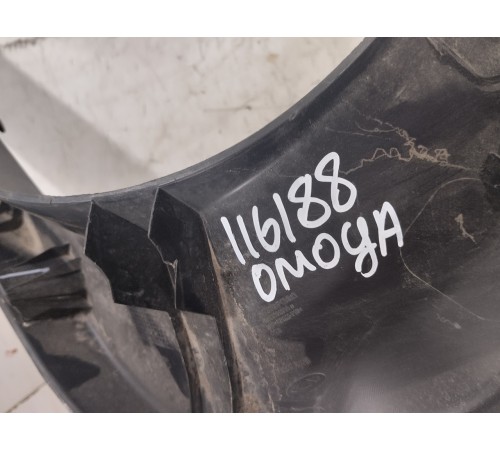 Обшивка крышки багажника(правый)