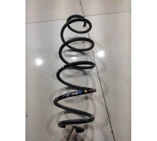 Пружина подвески (задняя, правая)