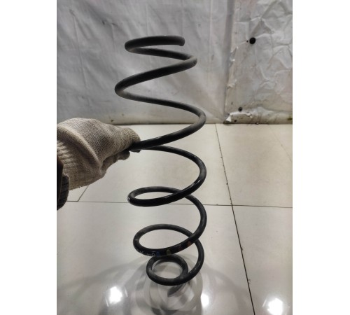 Пружина подвески (задняя, правая)