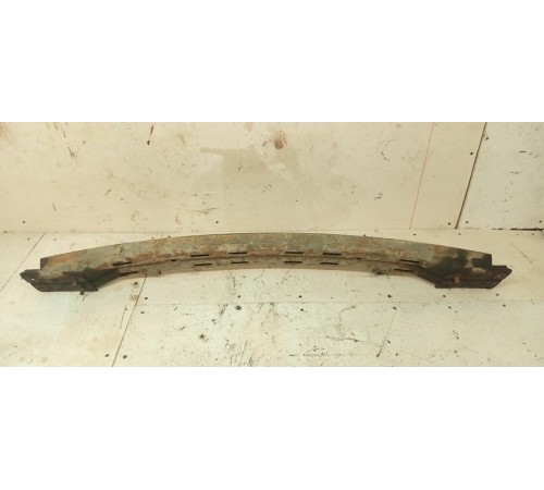 Усилитель заднего бампера