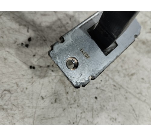 Ограничитель двери задний правый