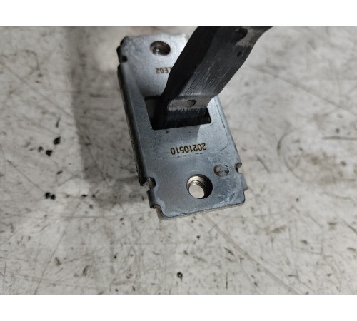 Ограничитель двери задний правый