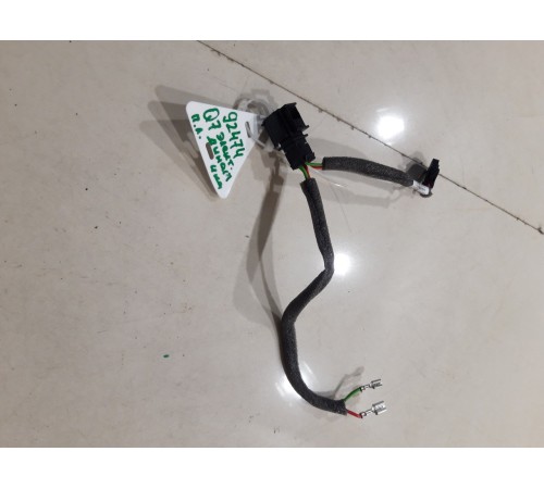 Электропроводка динамика Bose (передняя левая)