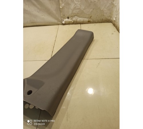 Обшивка стойки(правая)