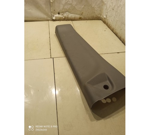 Обшивка стойки(правая)