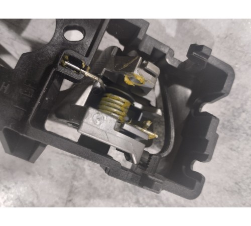 Ручка двери передняя левая внутренняя