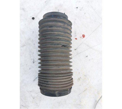 Пыльник амортизатора подвески передний правый