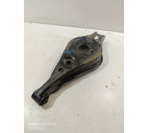 Рычаг левый задний нижний поперечный