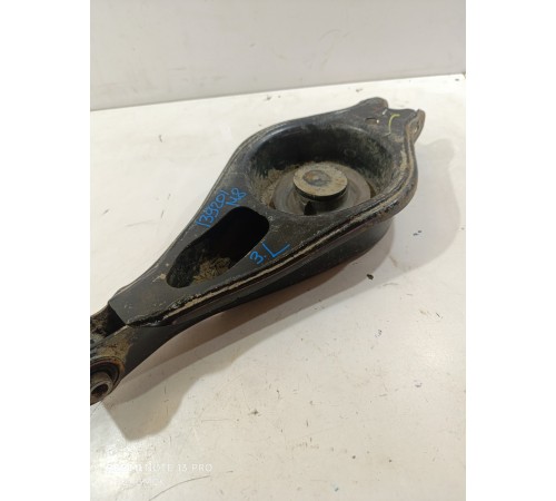 Рычаг левый задний нижний поперечный