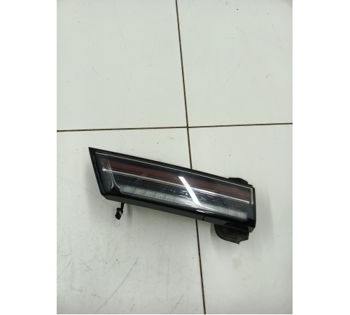 Фонарь задний правый внутренний