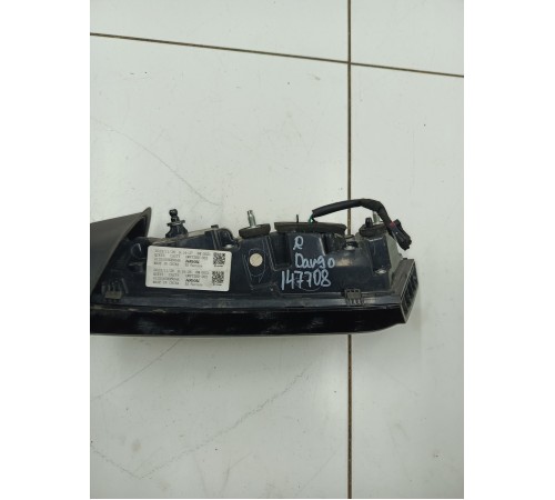 Фонарь задний правый внутренний