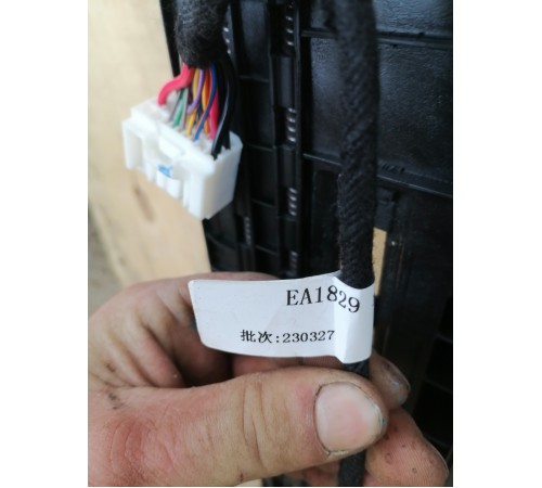 Люк в сборе электрический 