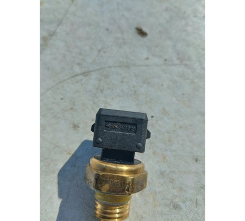 Датчик температуры охлаждающей жидкости