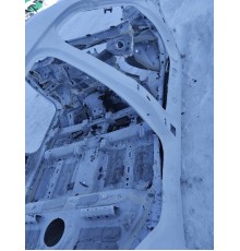 Порог со стойкой(правый)