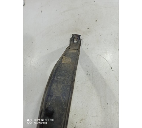 Крепление топливного бака левое